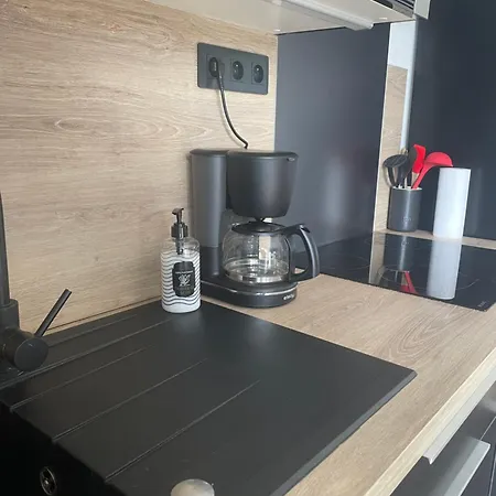 Cosy + Balcon Apartment Vannes